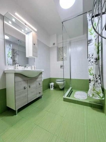 Apartament cu 2 camere decomandat în Exterior Vest