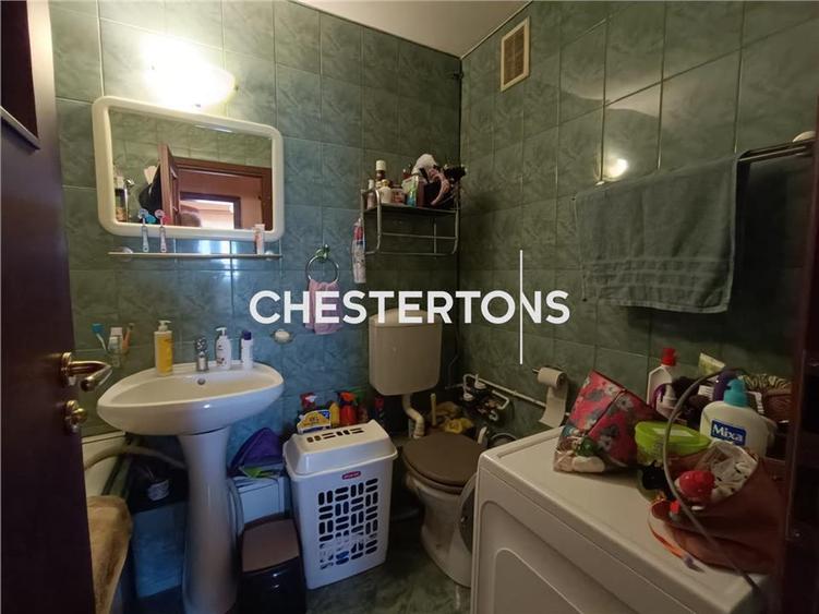 Apartament cu 2 camere decomandat în Turda