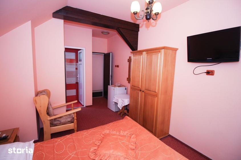 Vila de vanzare in Sinaia investitie ideala in inima statiunii - 13