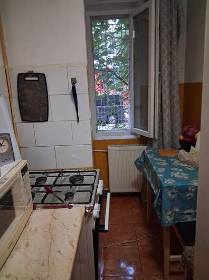Garsonieră decomandată în Berceni