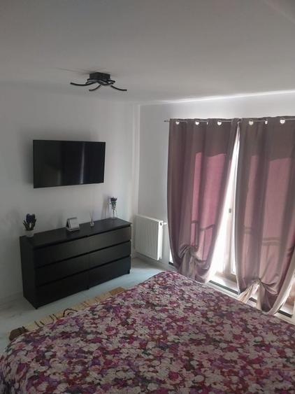 Casă cu 4 camere în Drumul Carului