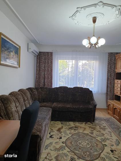 Apartament cu 2 camere în 22 Decembrie 1989