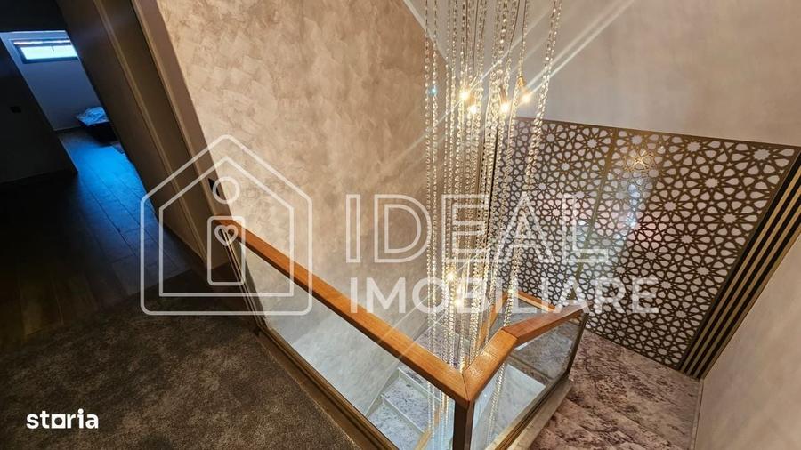 Casă cu 4 camere în Lupeni