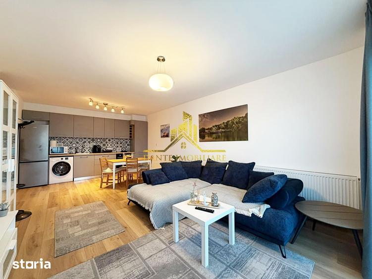 Apartament cu 2 camere semidecomandat, mobilat în Sopor