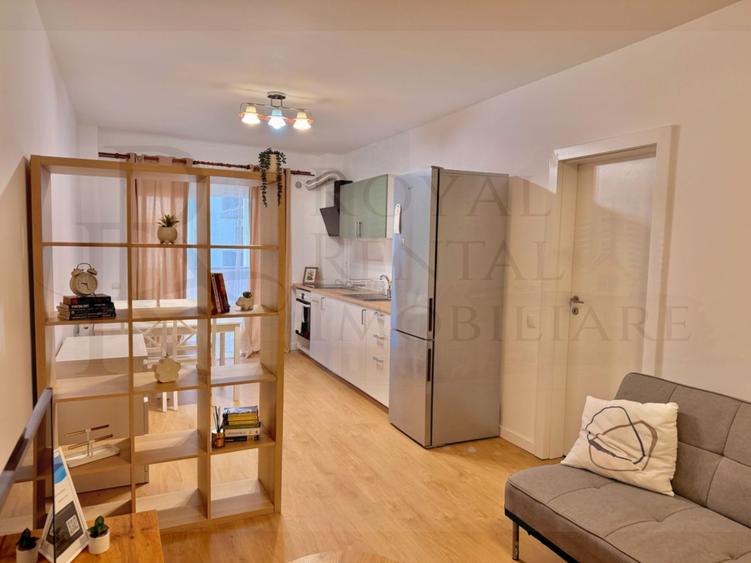 Apartament cu 2 camere semidecomandat, mobilat în Bulgaria
