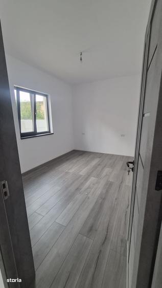 Casă cu 3 camere în Central