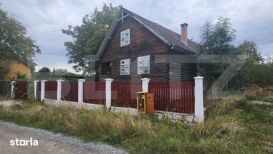 Casă cu 3 camere cu Teren 1000 Mp în Livezeni