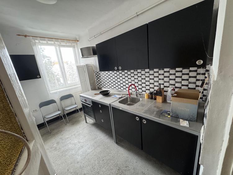 Apartament cu 2 camere semidecomandat în Central