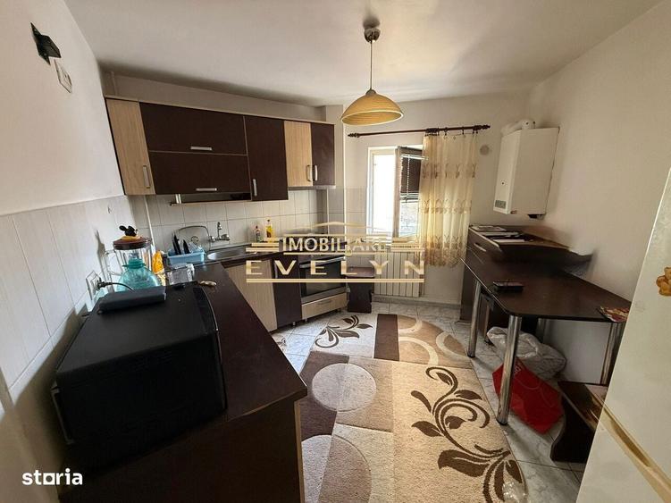 Apartament cu 3 camere în Central