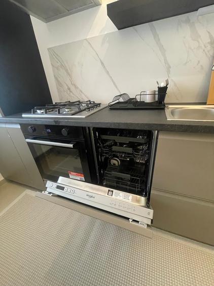 APARTAMENT MODERN - DECOMANDAT - PRIMA INCHIRIERE - LOC DE PARCARE - 31