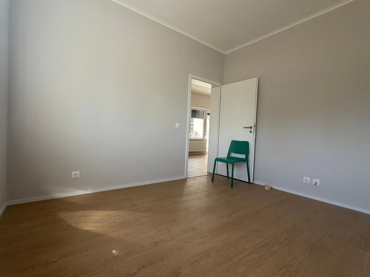 Apartament cu 3 camere decomandat în Braytim