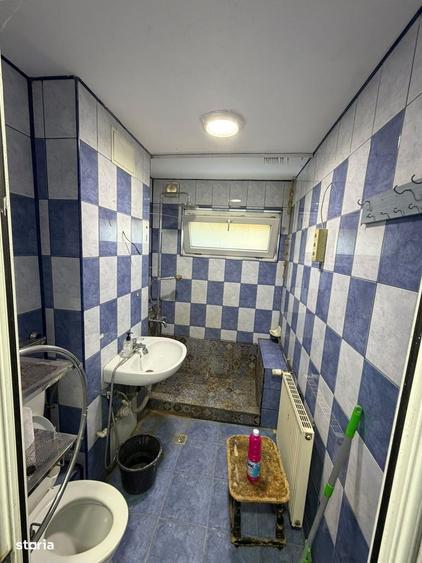 Apartament cu 4 camere în Militari
