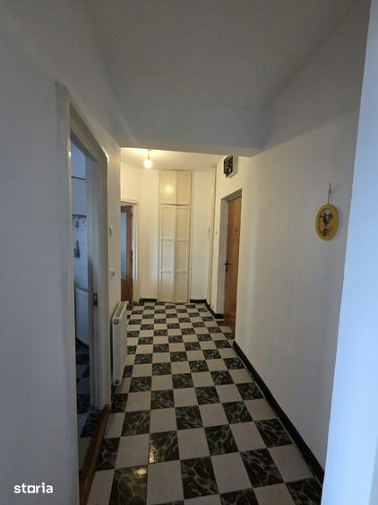 Garsonieră decomandată în Mărăști