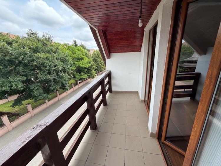 Apartament cu 2 camere decomandat în Exterior Vest