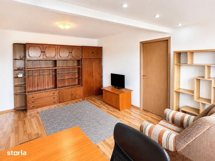 Apartament cu 2 camere semidecomandat în Eroii Revoluției