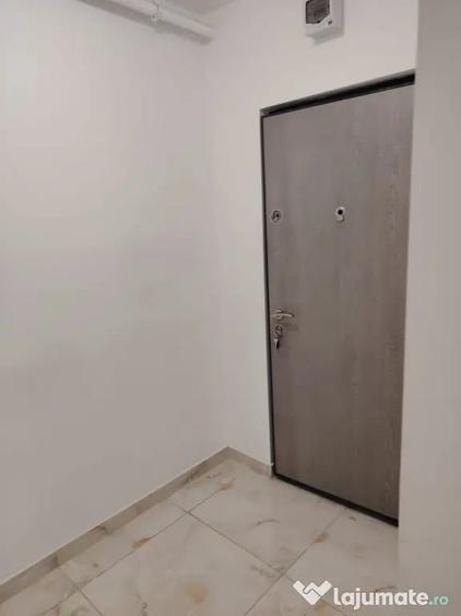 Garsonieră decomandată, mobilată în Giurgiului