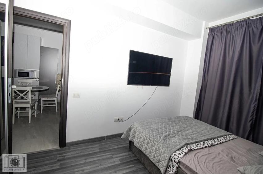Apartament cu 2 camere decomandat în Roșu