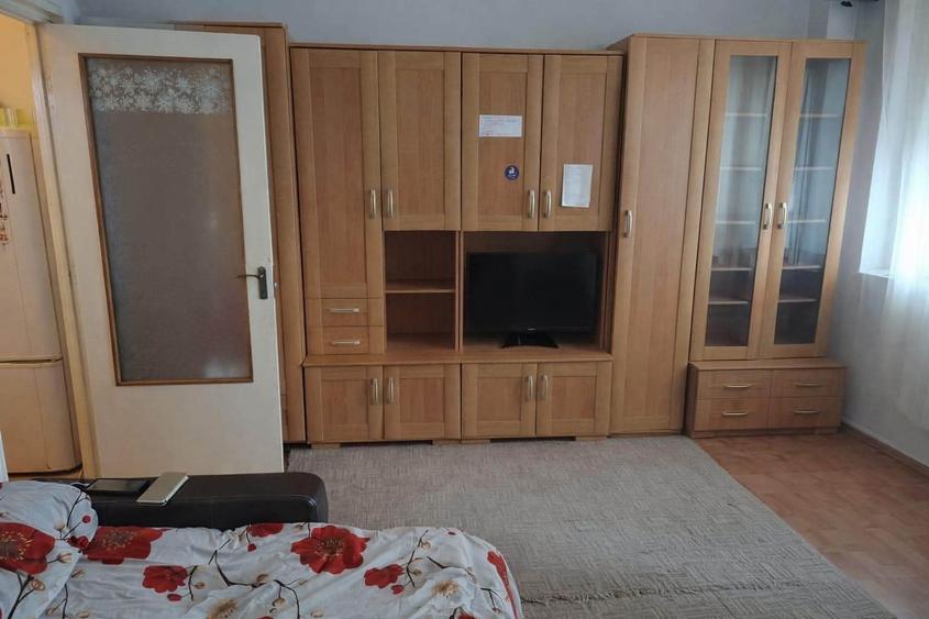 Garsonieră semidecomandată în Dristor