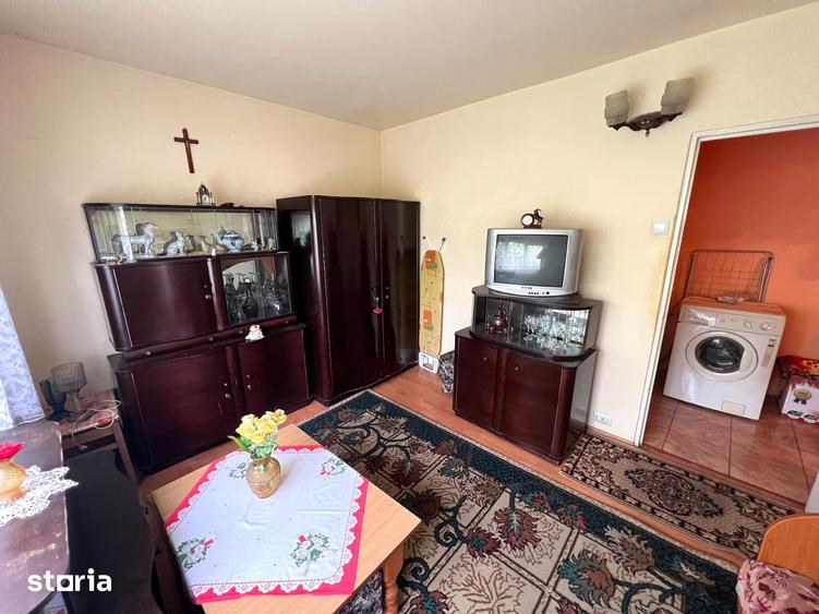 Apartament cu 3 camere în Micro 16