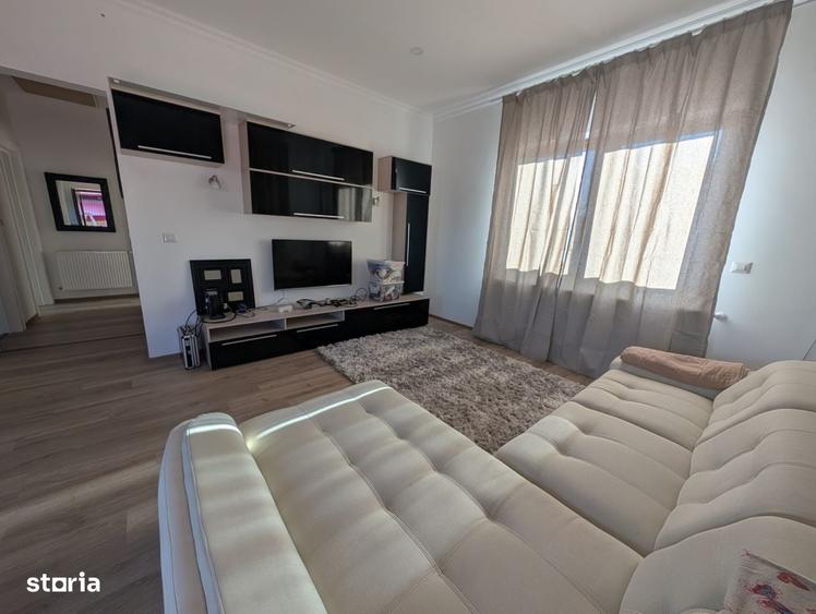 Casă cu 3 camere în Șerbănești