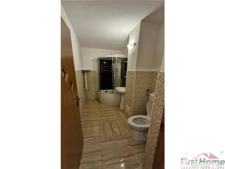 Apartament cu 3 camere decomandat, mobilat în Brăilei