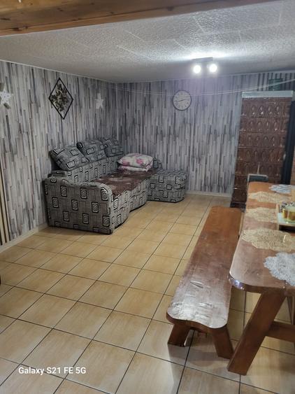 Casă cu 4 camere în Central