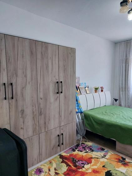 Garsonieră decomandată în Central