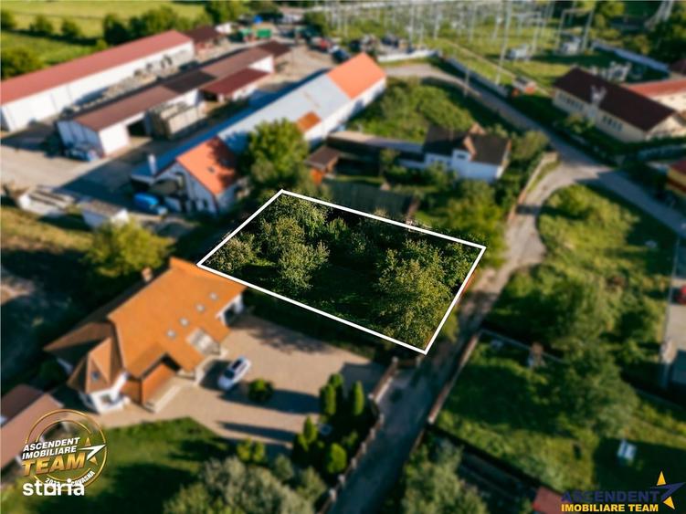 Casă cu 1 camere cu Teren 815 Mp în Lenin