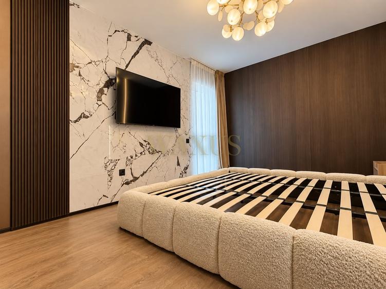 Apartament cu 2 camere semidecomandat, mobilat în Florești