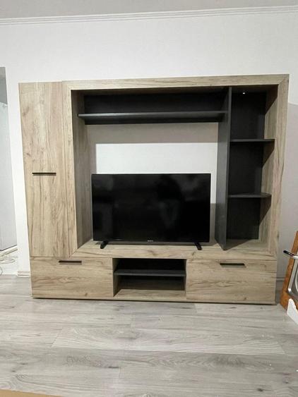 Apartament cu 2 camere semidecomandat în Exterior Vest