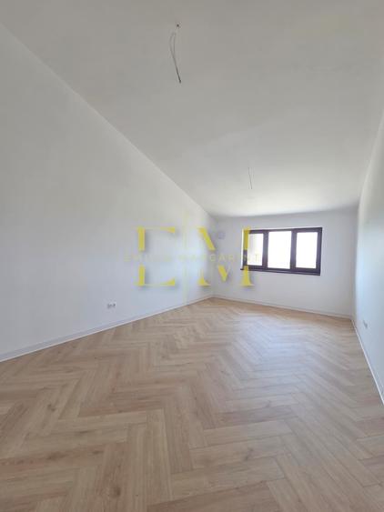 Apartament cu 2 camere decomandat în Sânpetru