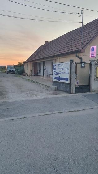 Casă cu 2 camere în Dezmir