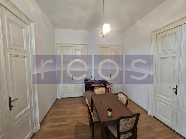 Casă individuală cu 4 camere cu Canalizare în Ultracentral