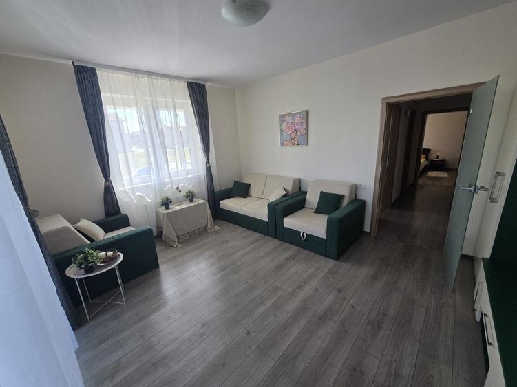 Apartament cu 2 camere decomandat, mobilat în Girocului