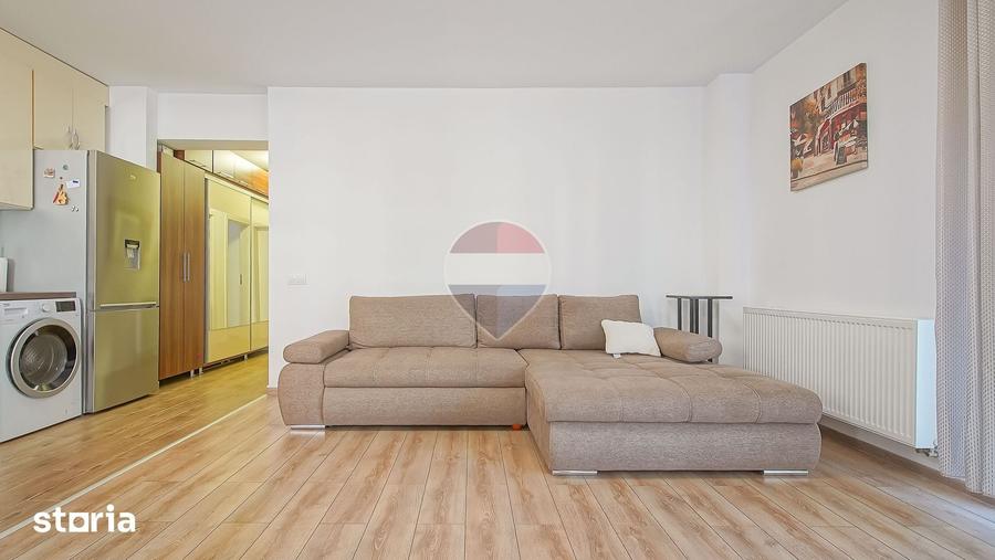 Apartament cu 3 camere în Tractorul