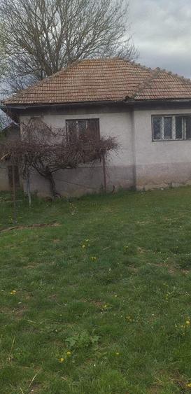 Casă cu 2 camere cu Teren 700 Mp în Recea-Cristur