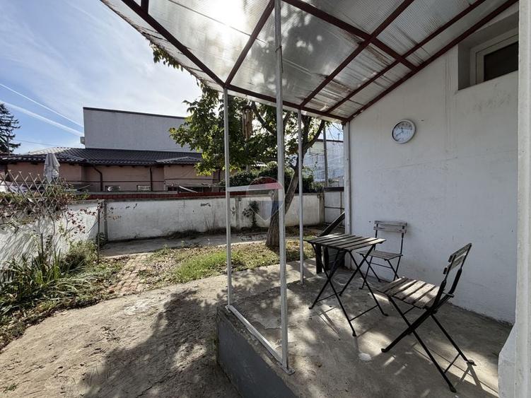 Duplex cu 3 camere cu Teren 182.5 Mp în Eroii Revoluției