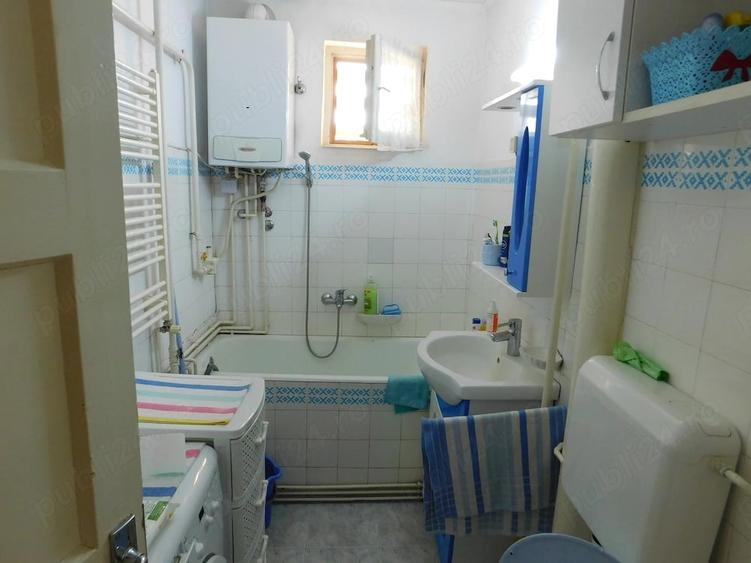 Vand ap.3 camere,central,et.1,garaj,negociabil ! - 9