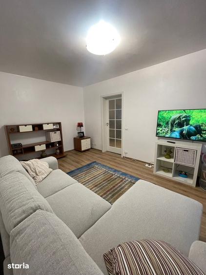 Apartament cu 2 camere semidecomandat, mobilat în Baba Novac