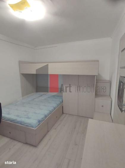 Apartament cu 2 camere semidecomandat în Dristor