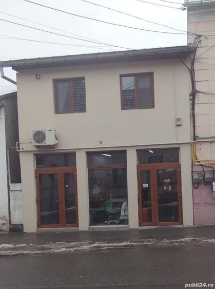 Spațiu comercial, de 100 mp, în Dej