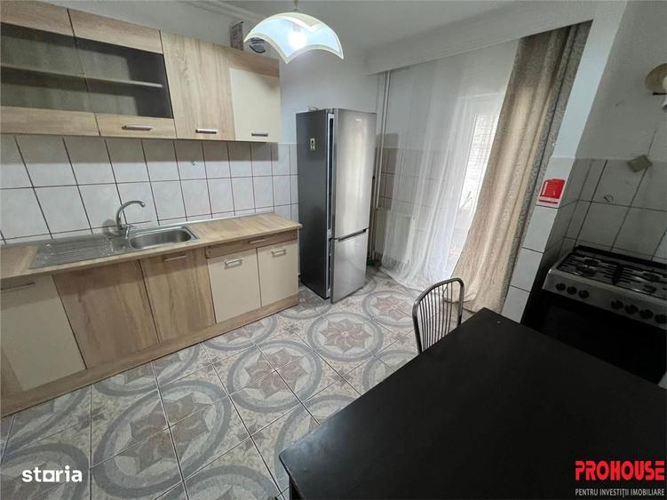 Apartament cu 3 camere decomandat în Bistrița Lac