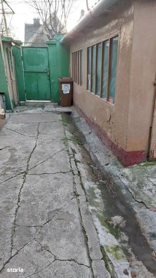Casă cu 3 camere cu Teren 390 Mp în Gării