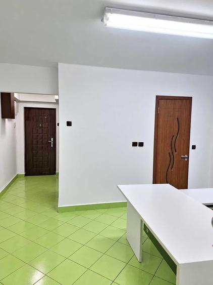 Spațiu comercial, de 50 mp, în Horea
