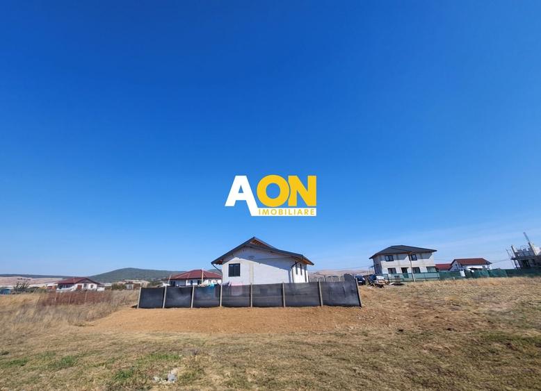 Teren Construcții intravilan de 413 mp, în Micești