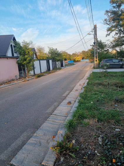 Casă cu 3 camere cu Teren 250 Mp în Lumina