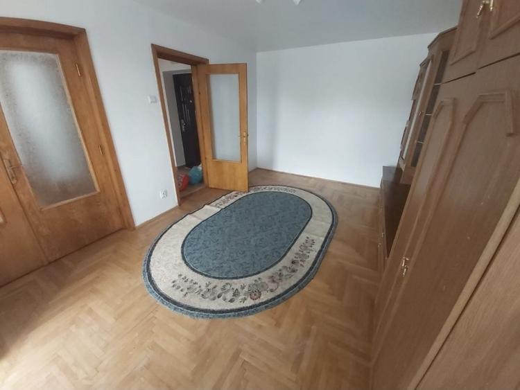Inchiriez apartament 2 camere DOROHOI ZONA CENTRALA - 2