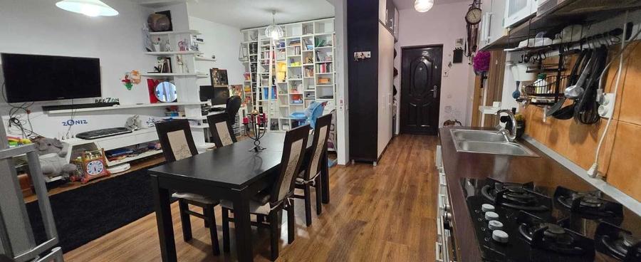 Apartament cu 2 camere decomandat în Florești