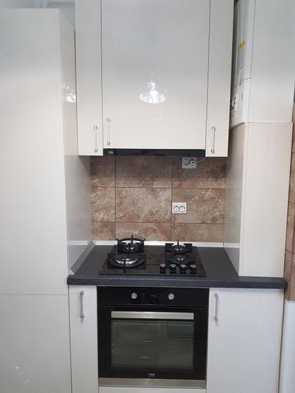 Apartament cu 2 camere decomandat în Berceni