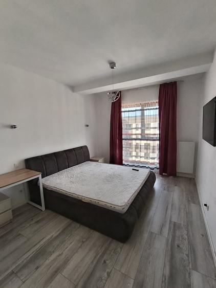 Apartament cu 3 camere decomandat în Lujerului